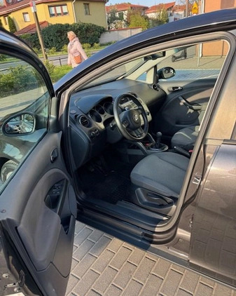 Seat Toledo cena 20000 przebieg: 210000, rok produkcji 2006 z Warszawa małe 121